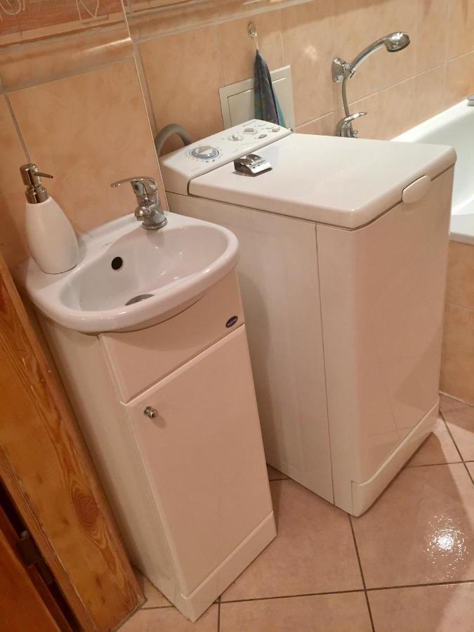 Apartament Joanna Parter Blisko Onkologii I Strefy Ekonomicznej Gliwice Esterno foto