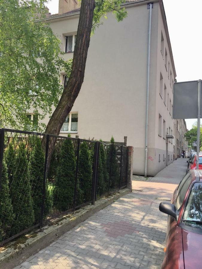 Apartament Joanna Parter Blisko Onkologii I Strefy Ekonomicznej Gliwice Esterno foto